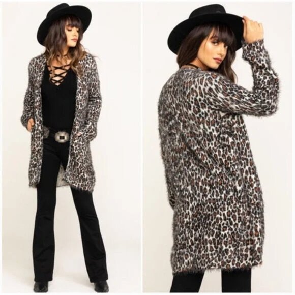 Show Me Your Mumu Size S Easy Cardi Fuzzy Cardigan Cheetah Print - Picture 2 of 10